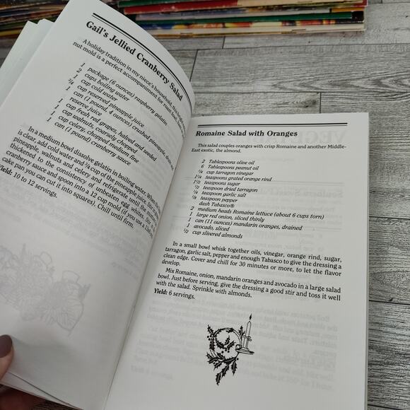 Holiday Entertaining Cookbook Booklet 1991 Vintage by Polly Clingerman - Picture 5 of 10